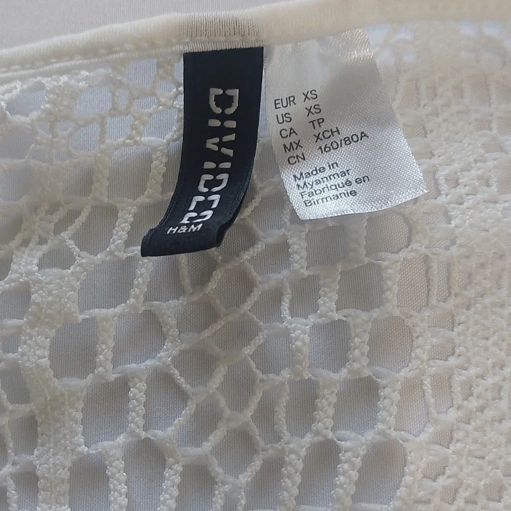 H&M Cream Lace Bolaro Front Tie .Size XS